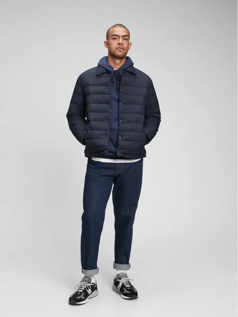 Gap | NWT Men’s Navy Blue Lightweight Water Repellent Puffer Coat